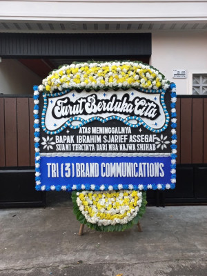 Papan Bunga Duka di Paranginan